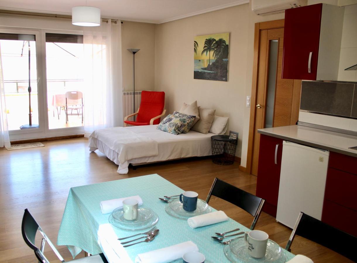 Atico En El Centro Con Amplia Terraza Apartment Entrena Exterior foto